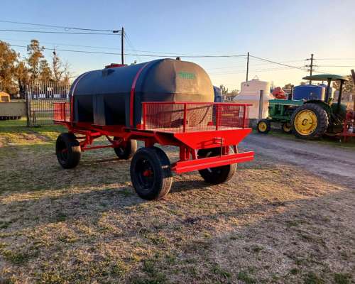 Acoplado Tanque Rotor 3500 Lts