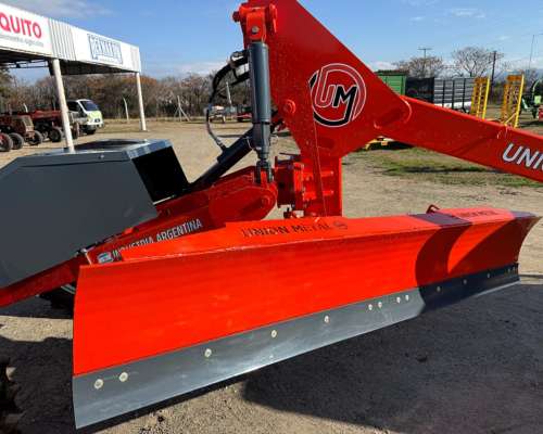 Niveladora de Arrastre Unión Metal UM-8300 Disponible