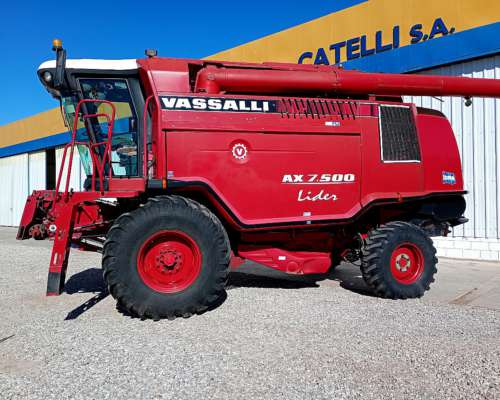 Cosechadora Vasalli AX7500 Líder - 2013