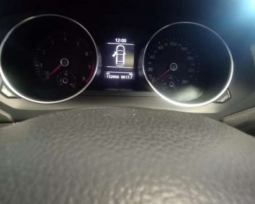 Volkswagen 2018 Vento 1.4tsi Comf TIP $27.600.000 132.000km