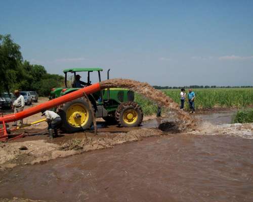 Equipo de Bombeo de Gran Caudal - Agua Limpia y con Residuos
