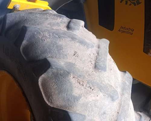 Tractor Pauny 280a 2012- 180hp - Piloto Trimble