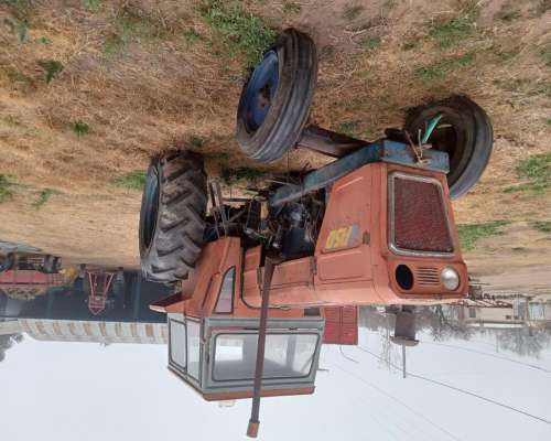 Tractor Fiat 650 para Armar
