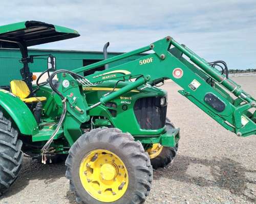 John Deere 5090e D Paton. año 2017. 3 Pts. Pala OM.