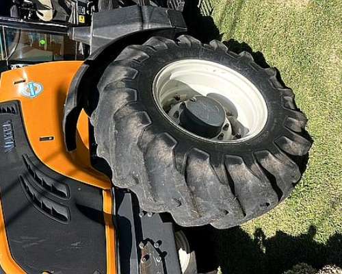 Tractor Marca Valtra BT 170