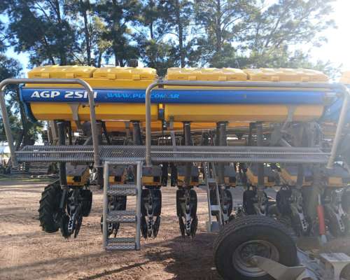 Sembradora Pla Autotrailer de 14 a 52 cm