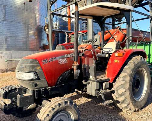 Case IH Farmall 75 JXM - año 2019