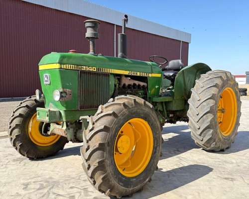 Tractor John Deere 3140, 110 HP, 4x4, sin Cabina, año 1985