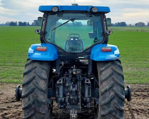 New Holland T7060 2011