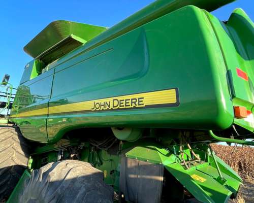 Cosechadora John Deere 9670 2013 - 30 Pies - Piloto