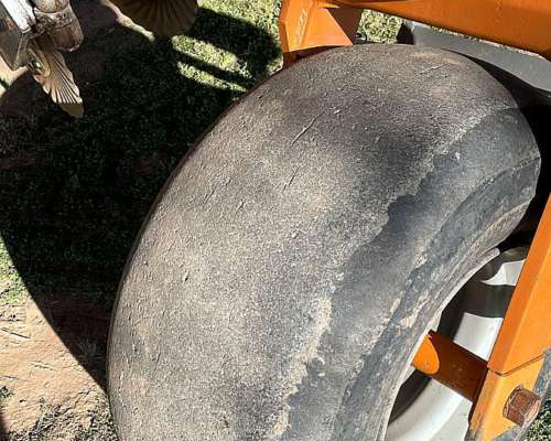 Sembradora Agrometal TX Mega 20 a 42, año 2002, Fertilizacio