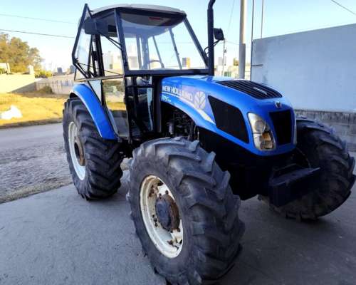 New Holland TD 5.110. año 2013. con Inversor.