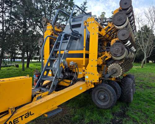 Sembradora AIR Drill Agrometal ADX de 45 a 19 cm