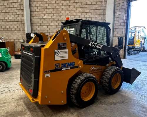 Minicargadora Xc740k Xcmg 750kg