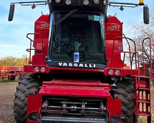Cosechadora Vasalli 1550 Cummins 284 HP