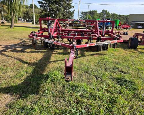 Subsolador Febra de 13 Timones a 35cm con Rolo