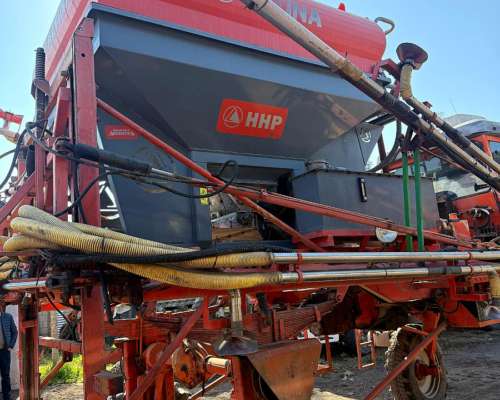 Fertilizador Sembrador Barbuy + HHP2520 Altina