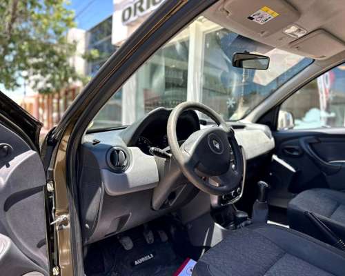 Duster Confort 1.6 Manual 4X2 año 2013 con 89.000km Unica