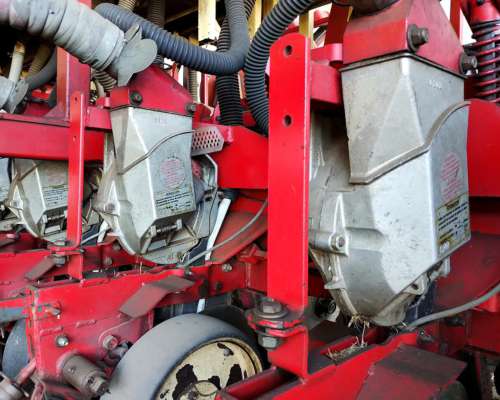 Sembradora Giorgi Neumática de 18 a 52