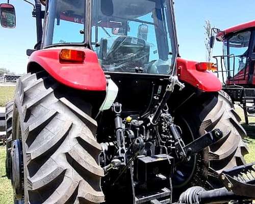 Tractor Case IH con Pala Frontal 4wd - 0 km Disponible