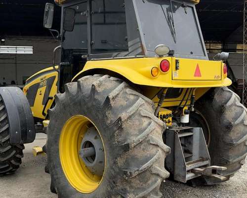 Tractor Pauny EVO280 de 180 HP