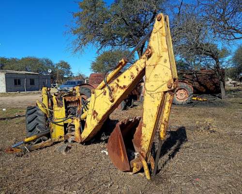 Retroexcavadora John Deere, J/D 309