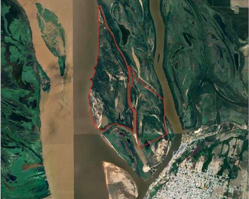 Isla Sobre el Paraná - Frente al Puerto de Diamante