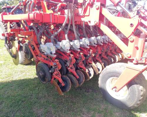 Crucianelli Drilor 55/17 y 28/35 Geronsi. Tolva 8000 Kg