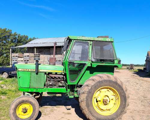 John Deere 2420 Excelente Estado