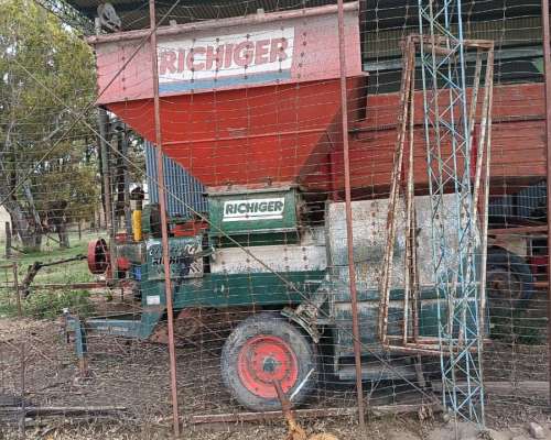 Embolsadora Partidora Richiger R6-es.