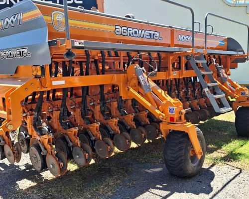 Sembradora Agrometal MXY II 33 a 21 cm