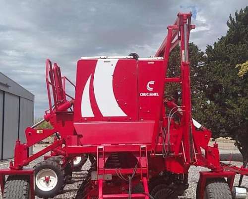 Sembradora Crucianelli Gringa 30 Surcos a 42 Mecanica