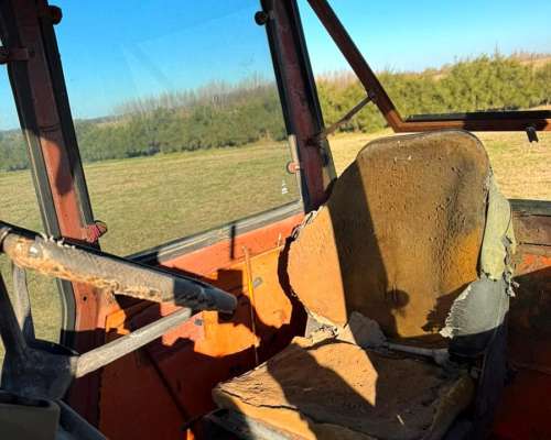 Tractor Zanello UP-100 con Motor Perkins