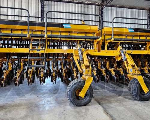 Agrometal Mxyii año 2022, de 47 Surcos a 21 CM. Alfalfero