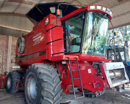 Cosechadora Case IH AF2399 - 35 Pies - 4X4 - año 2008