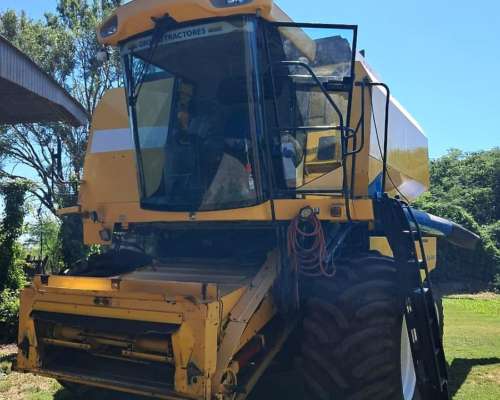 Cosechadora New Holland TC5090