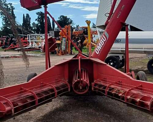 Extractora Barredora Ombu EMCO-2002 Usada