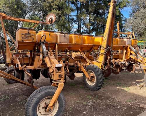 Sembradora Agrometal TX 3 10-52