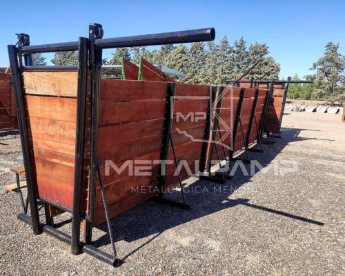 Manga Reforzada de Caño Petrolero y Madera