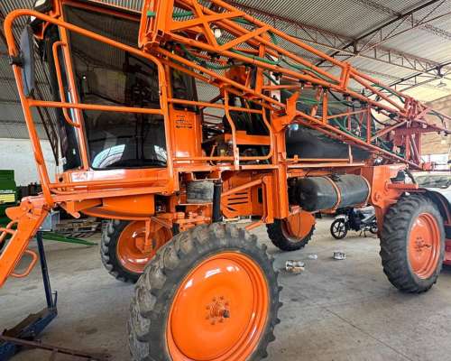Pulverizadora Jacto Uniport 2500 / 24 Metros Star Reparada