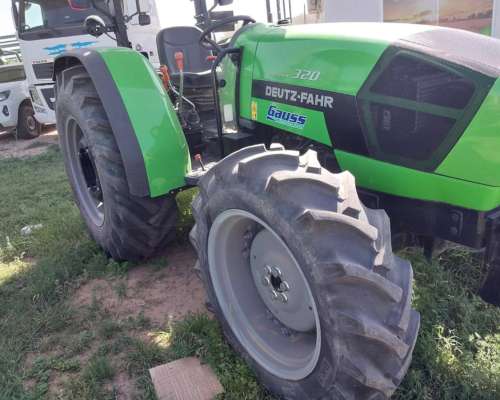 Tractor Deutz Fahr 320