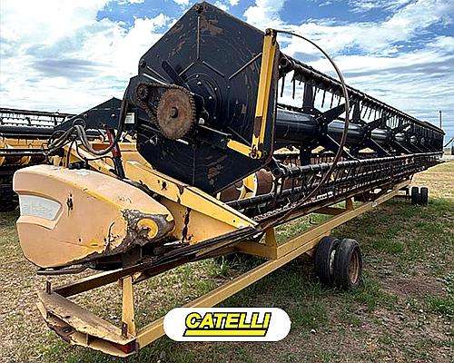 Cabezal Trigo/soja New Holland 35 Pies - 2008