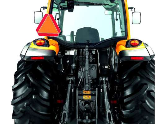 Tractor Valtra a 114 - Caja Mecánica con Hishift