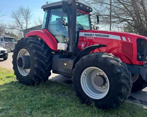 Massey Ferguson 7390, 200 HP y Piloto.