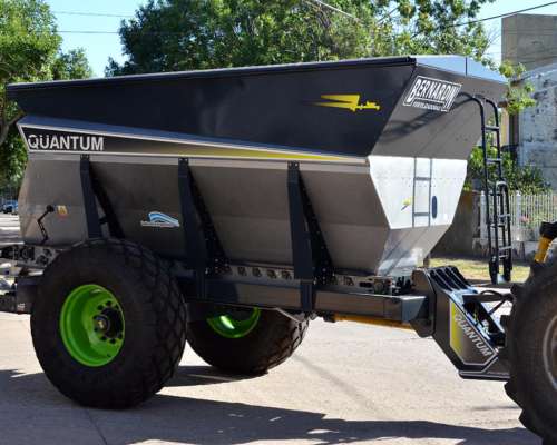 Fertilizadora Bernardin Quantum 8000/10000 Lts
