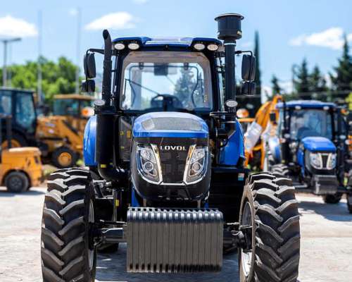 Tractor Lovol Modelo 2204 , 220 HP , 4x4, Nuevo.