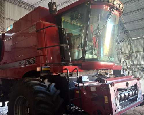 Cosechadora Case IH 2688 - año 2014