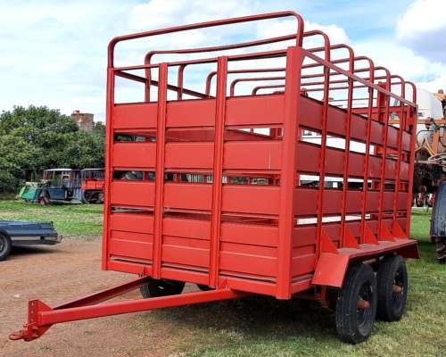 Acopldo para Hacienda en muy Buen Estado.