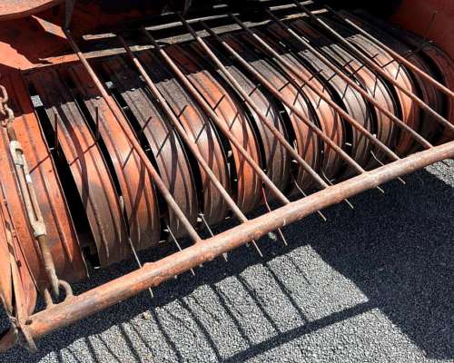 Enfardadora Mainero RF90 con Atador a Alambre