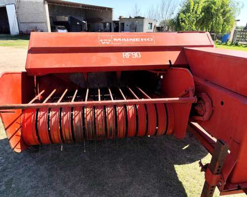 Enfardadora Mainero RF 90